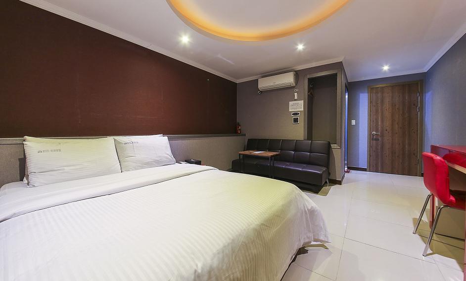 Kōyō Rosenheim Hotel מראה חיצוני תמונה