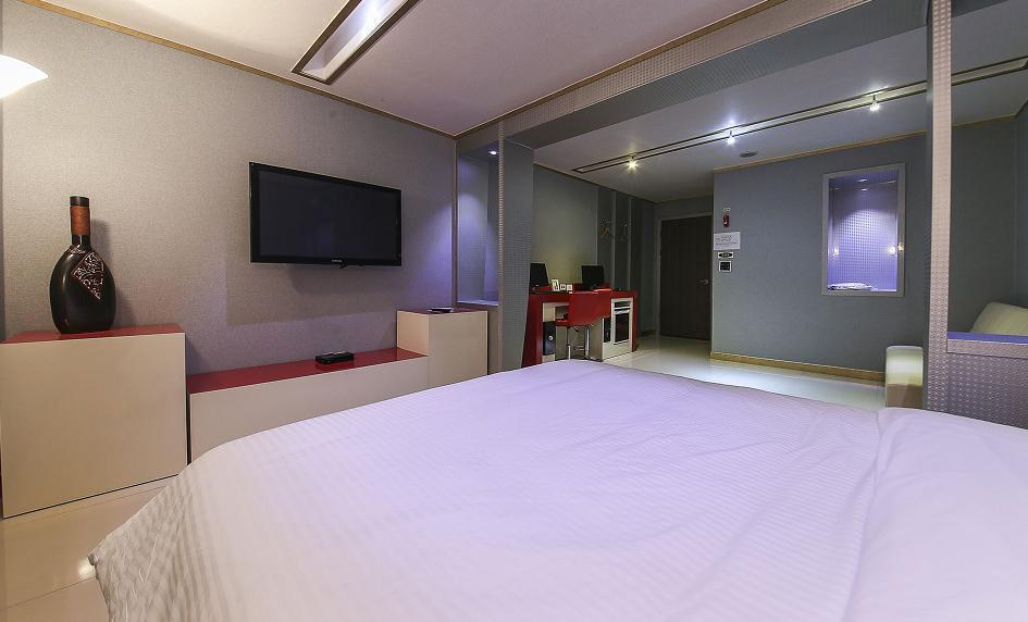 Kōyō Rosenheim Hotel מראה חיצוני תמונה